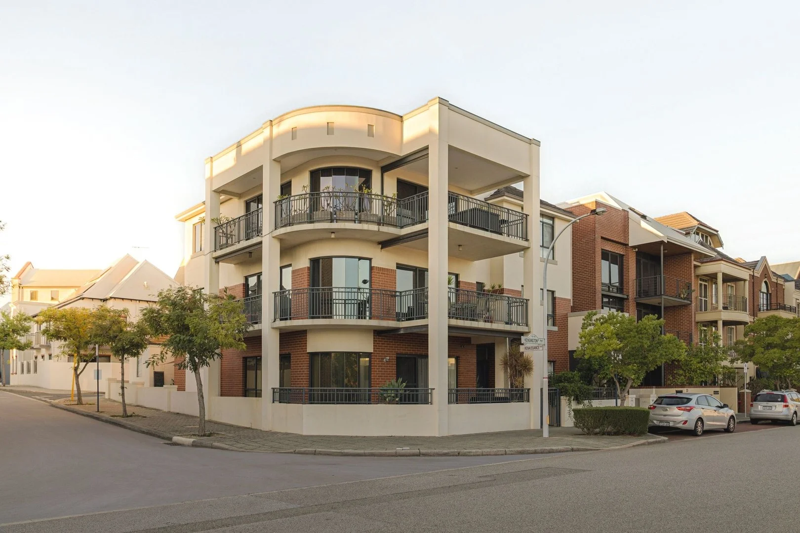 2/22 Kensington Street, East Perth WA 6004