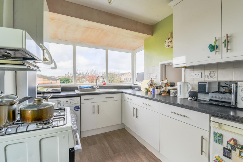 Additional image 4 of Warren Lane, Eldwick, Bingley, West Yorkshire, BD16