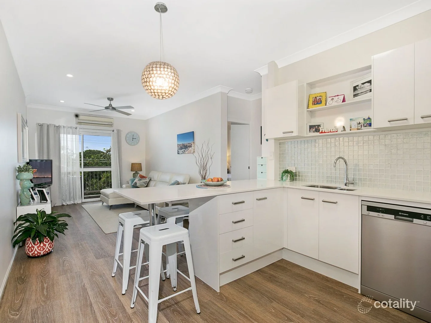 10/41 Glenora Street, Wynnum QLD 4178