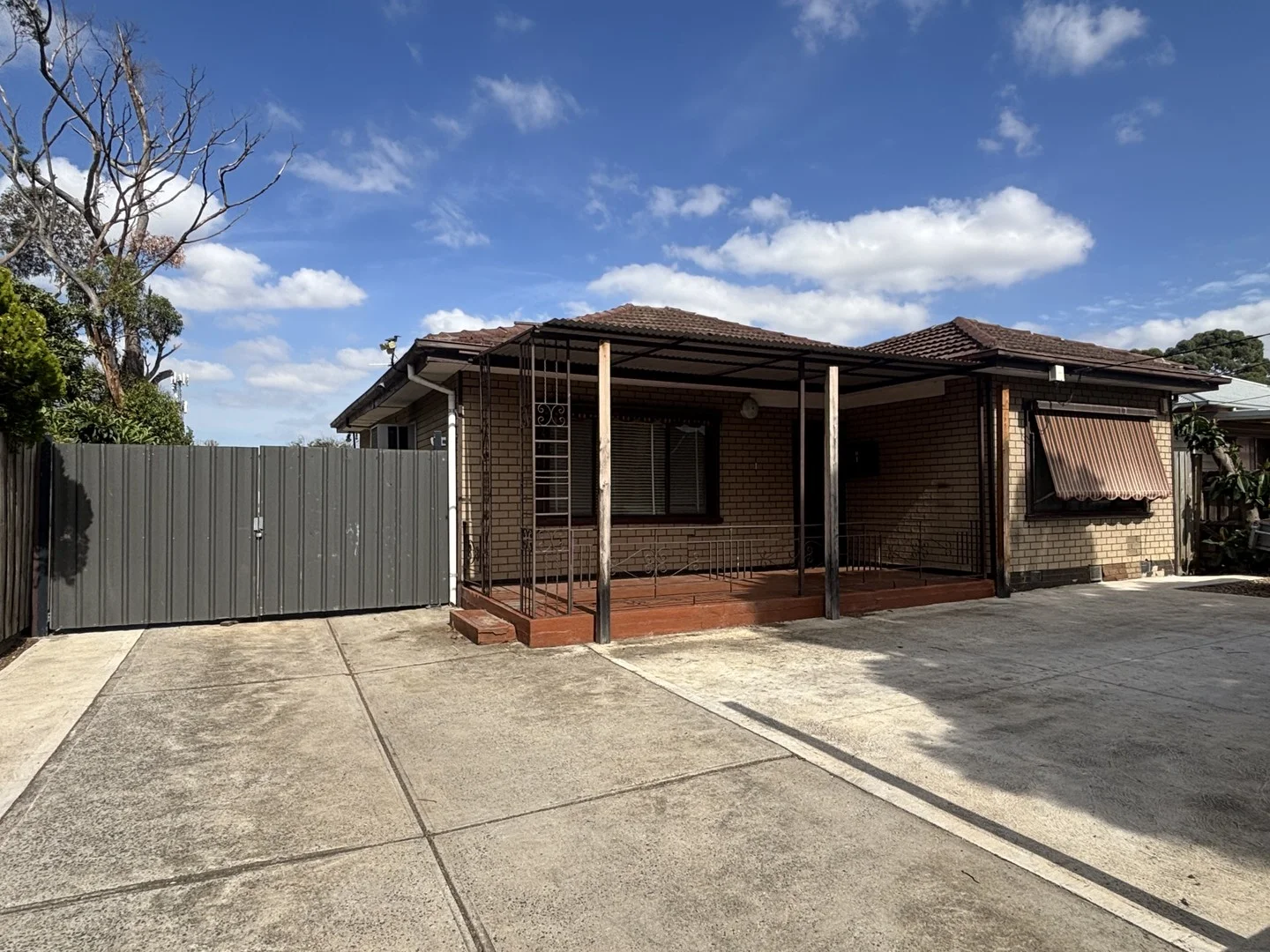 1 Poole Street, Deer Park VIC 3023