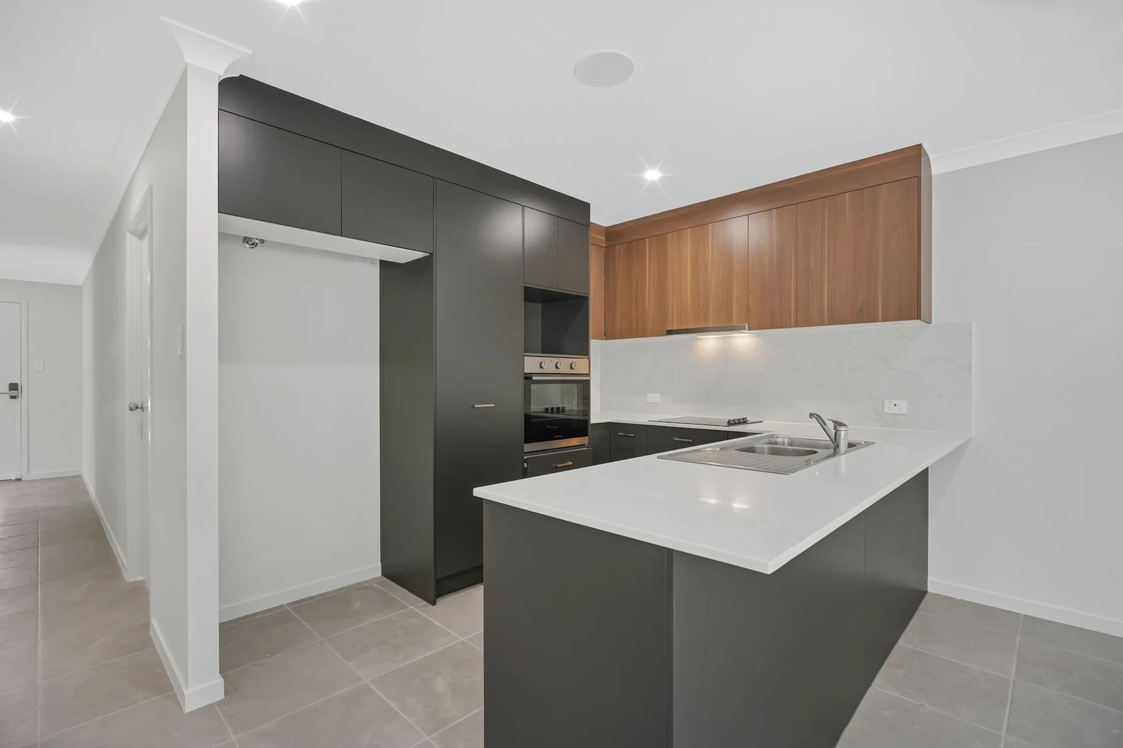 Additional image 4 of 12 Knot Place, Augustine Heights QLD 4300