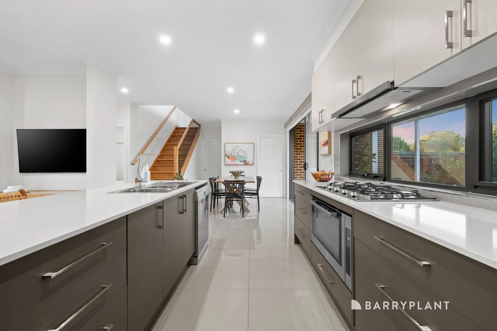 Additional image 2 of 2/27 Saint Davids Drive, Wantirna VIC 3152