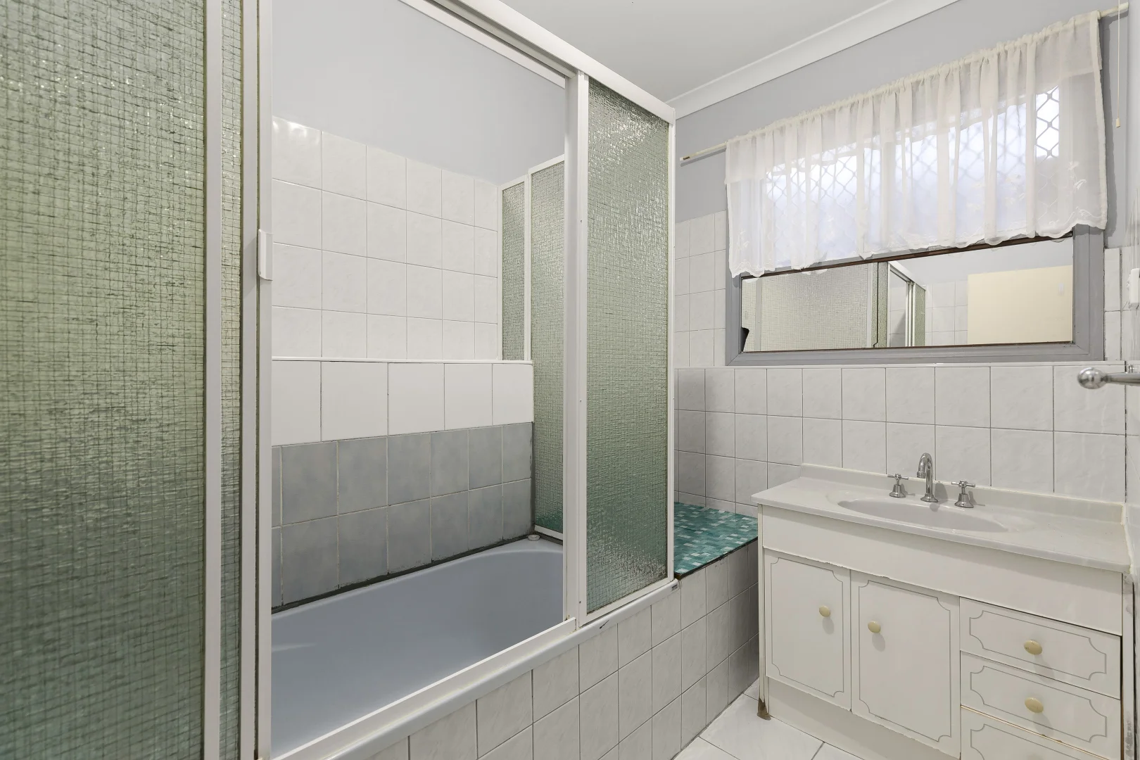 Additional image 12 of 37 Ashleigh Crescent, Meadow Heights VIC 3048