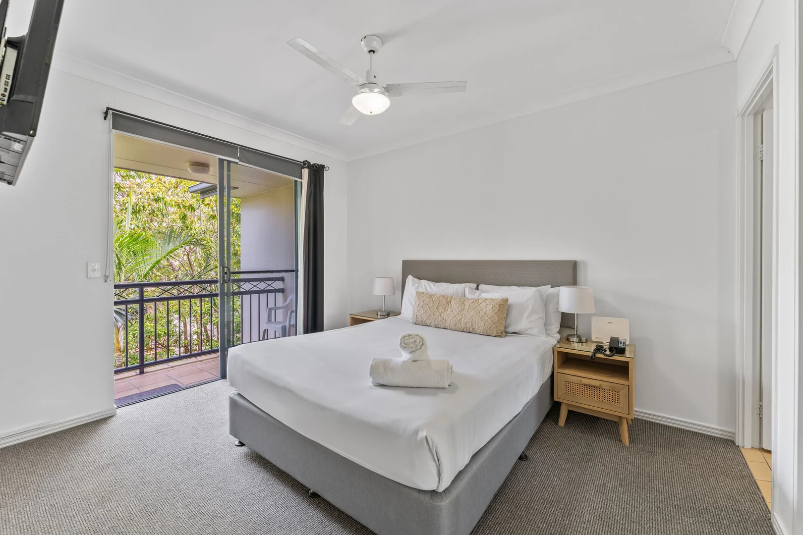Additional image 10 of 307/2360 Gold Coast Highway, Mermaid Beach QLD 4218