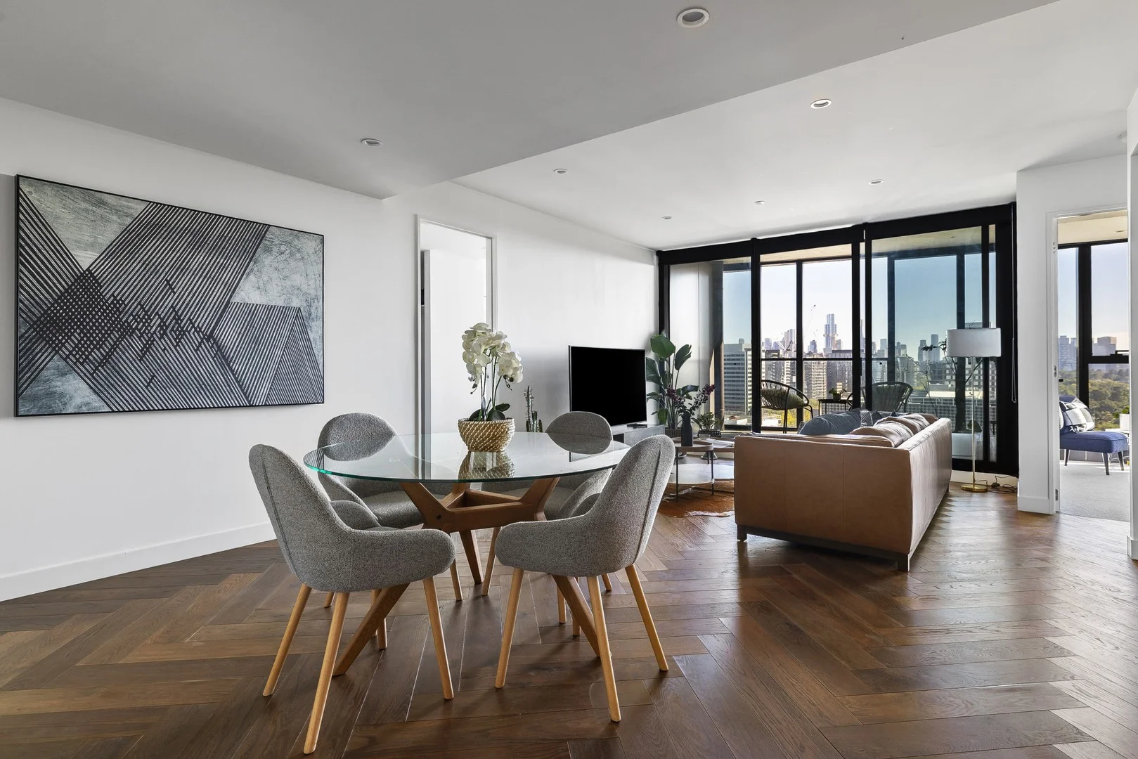 1323/555 St Kilda Road, Melbourne VIC 3004