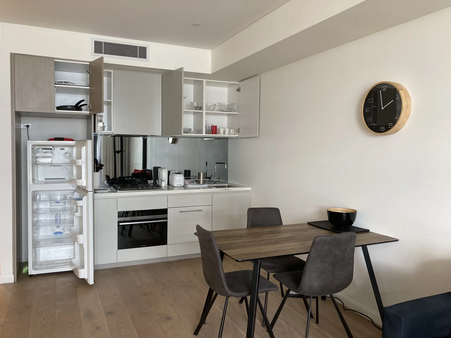 Additional image 3 of 202/9 Albany Street, St Leonards NSW 2065