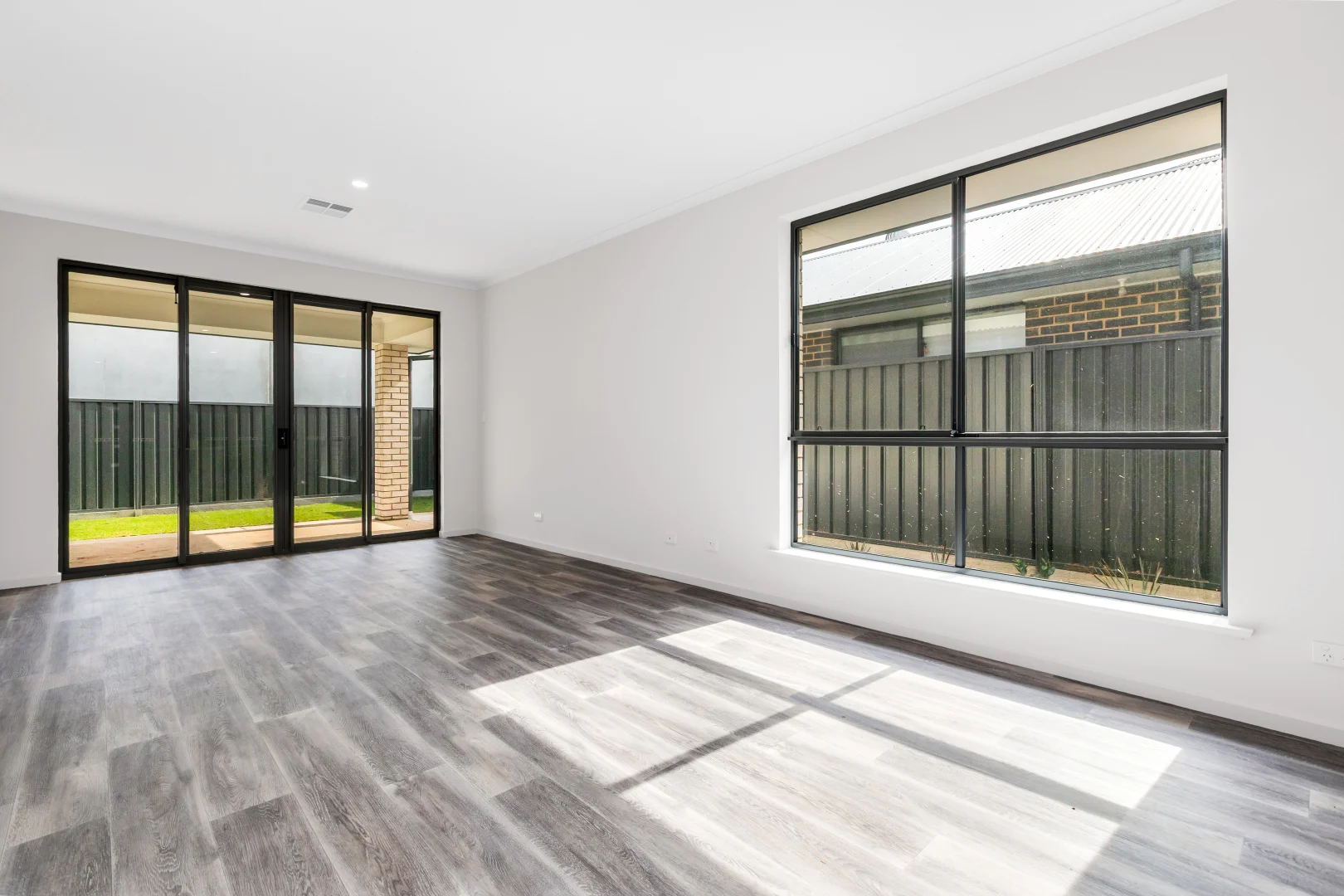Additional image 19 of 6 Irving Place, Para Hills SA 5096