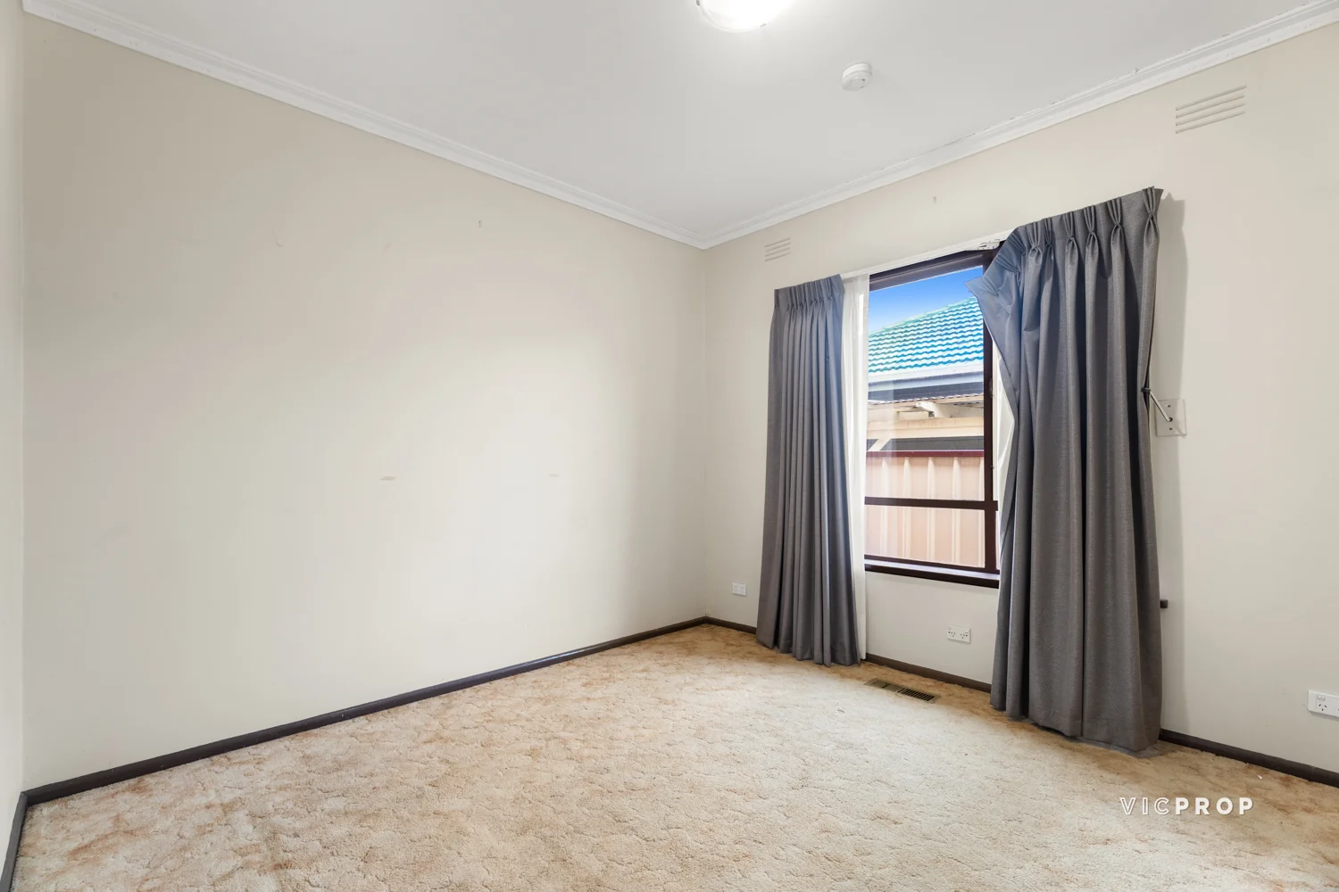 Additional image 7 of 2 James Street, St Albans VIC 3021