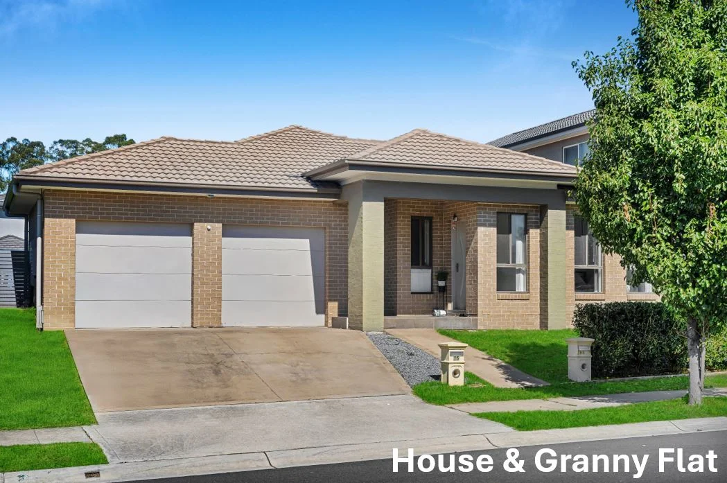 15 Weldon Street, Oran Park NSW 2570