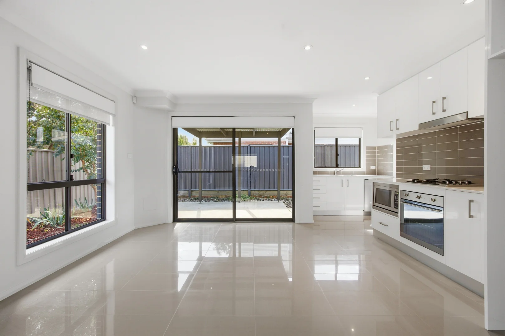 Additional image 6 of Unit 4/9 Bungendore Road, Queanbeyan East NSW 2620