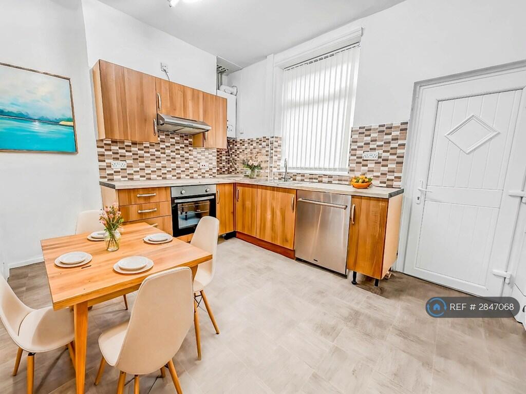 Hobart St, Burnley, BB11