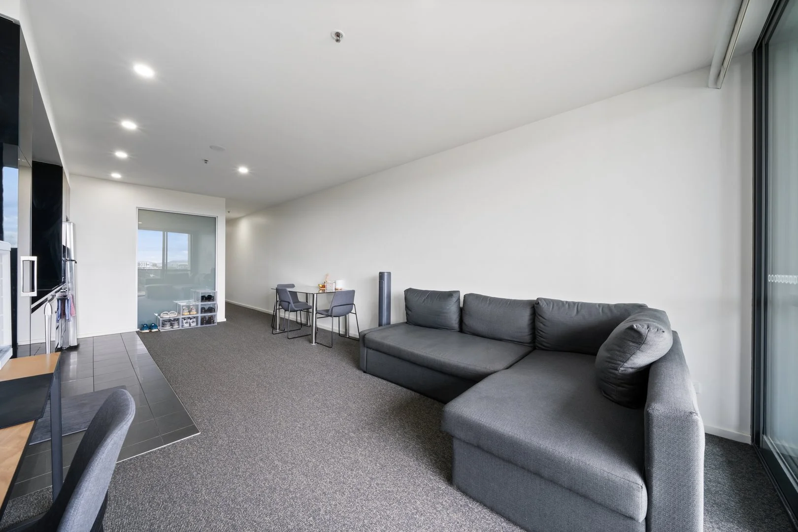 1312/120 Eastern Valley Way, Belconnen ACT 2617 photo 4