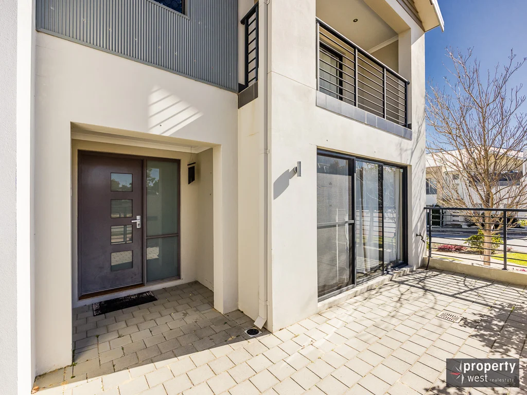 35 Ladera Drive, Clarkson WA 6030 photo 2
