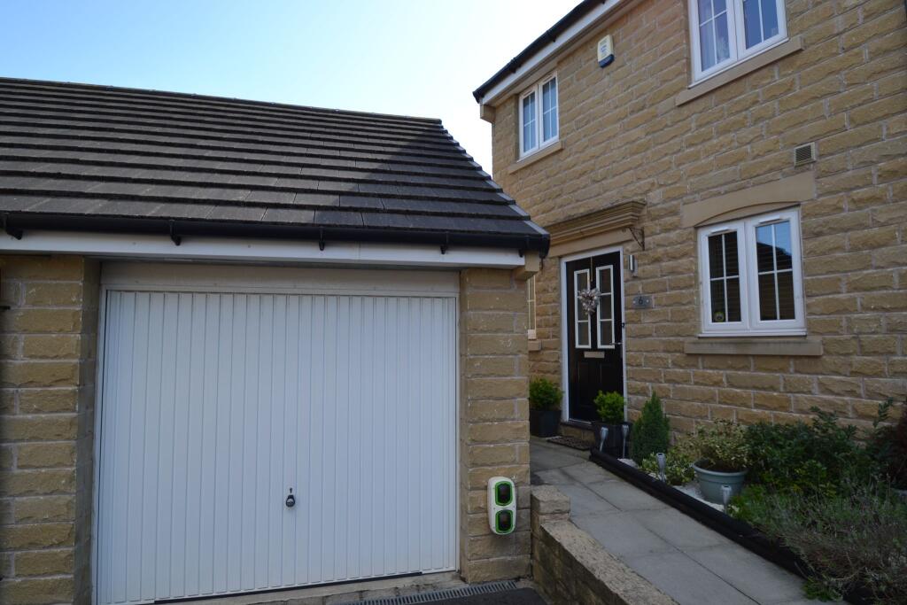 Mill Holme Fold, Apperley  Bridge,