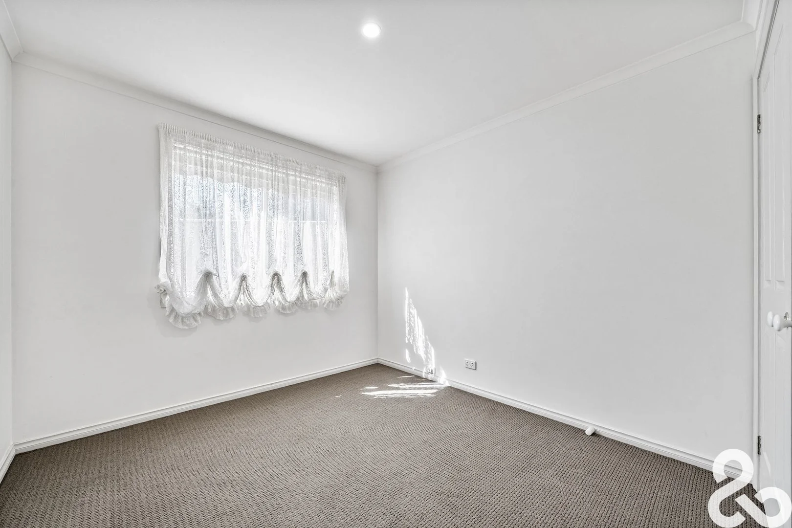 Additional image 9 of 1 Yunupingu Court, Mill Park VIC 3082
