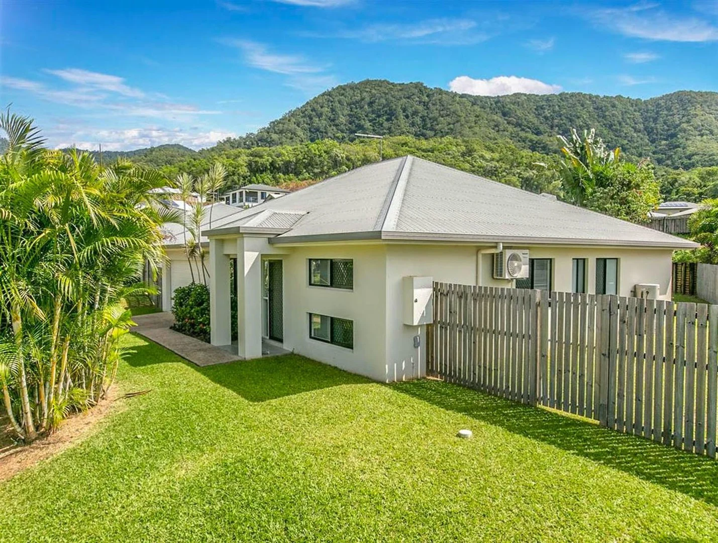 11 Tyenna Close, Bentley Park QLD 4869