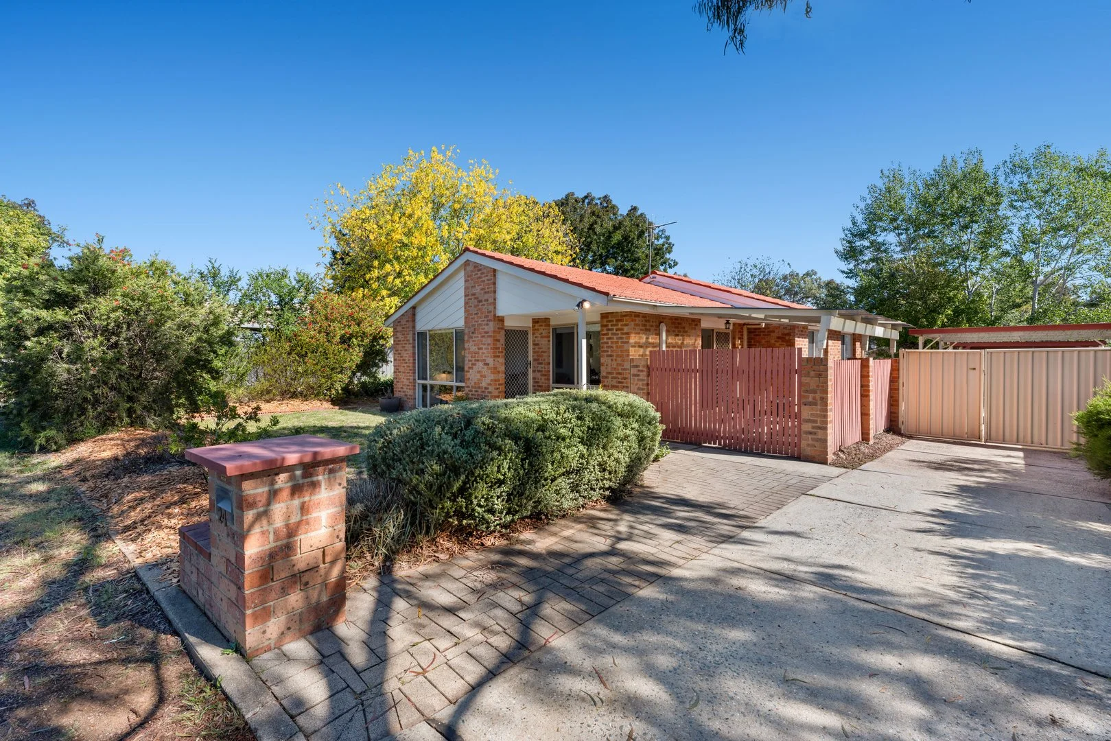 Additional image 4 of 24 Fink Crescent, Calwell ACT 2905