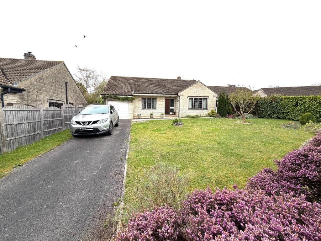 Chestnut Close, Baltonsborough, Glastonbury