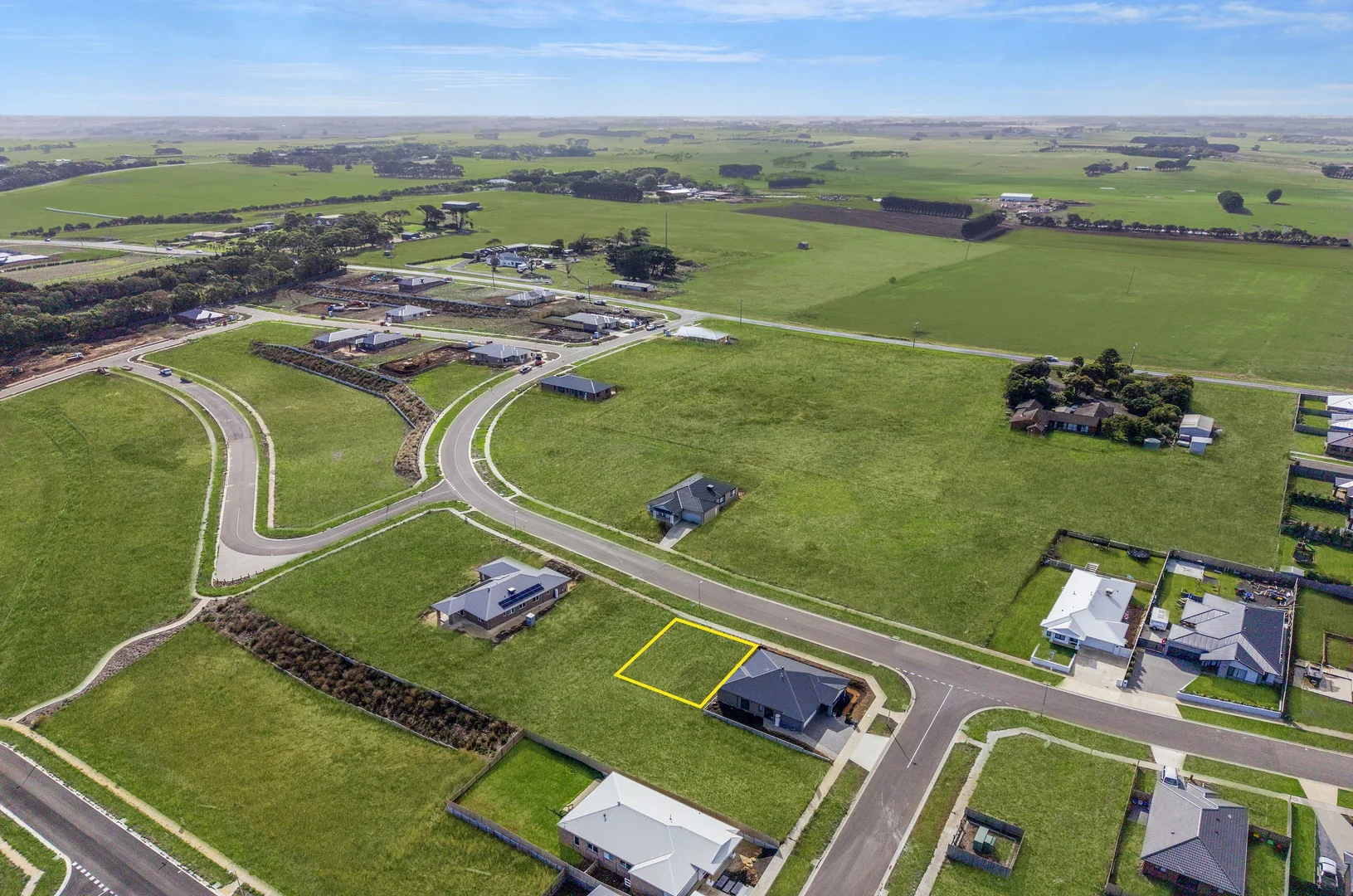 11 Benson Drive, Warrnambool VIC 3280 photo 3