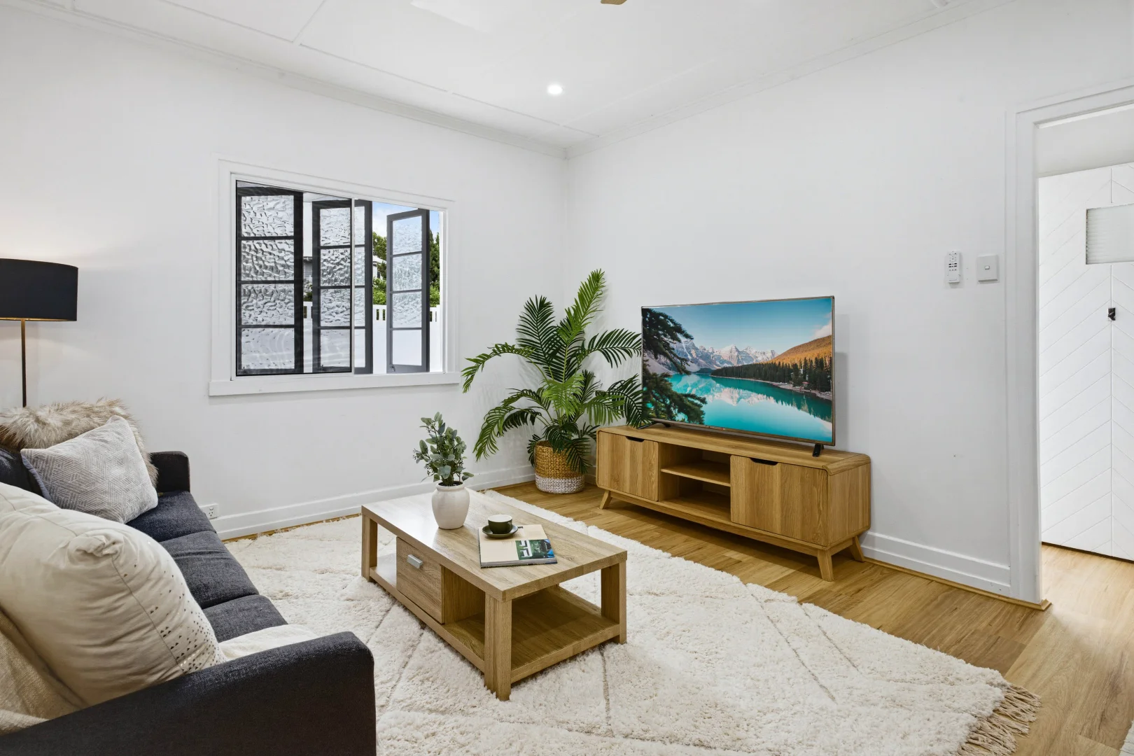 Additional image 8 of 11 Gibson Crescent, Holland Park QLD 4121