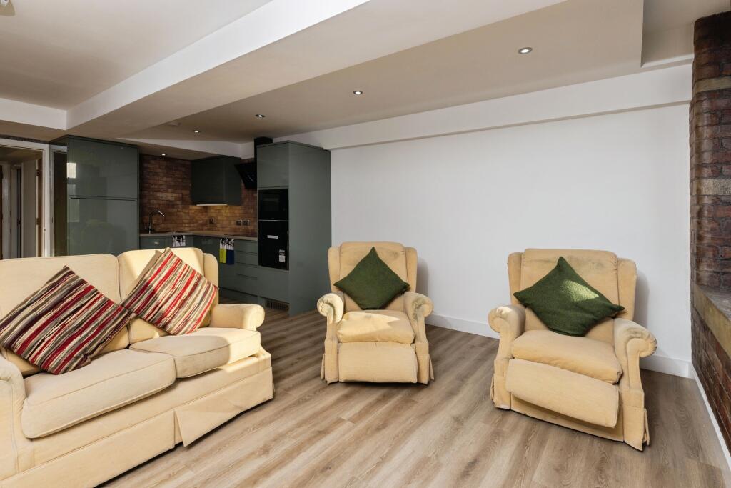 Additional image 4 of Sunbridge Road, Bradford, BD1