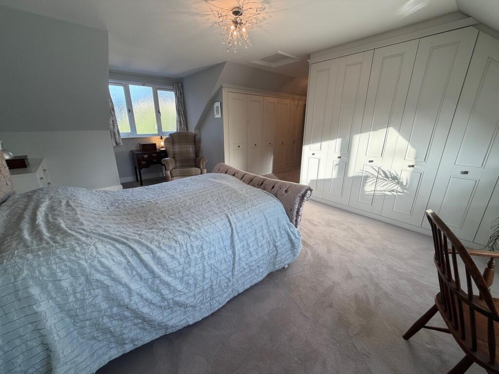 Additional image 20 of Gilstead Lane, Bingley, BD16