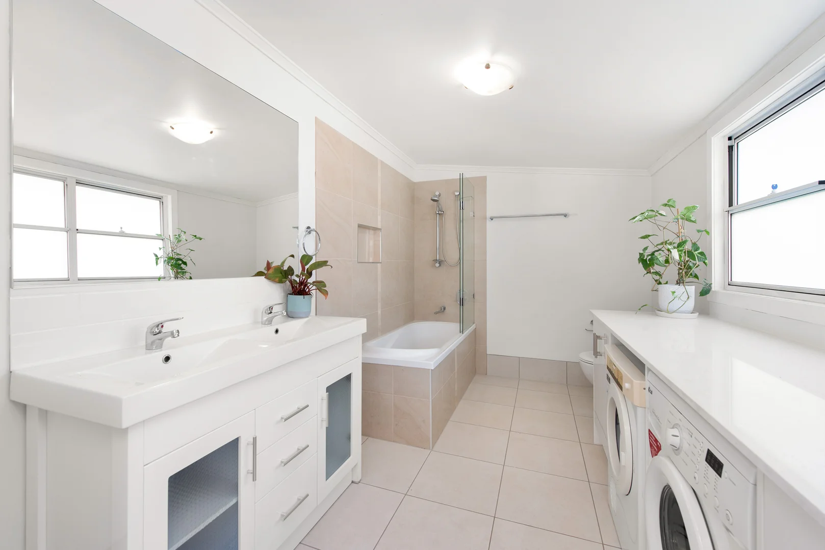 Additional image 9 of 127 Sapphire Street, Holland Park QLD 4121