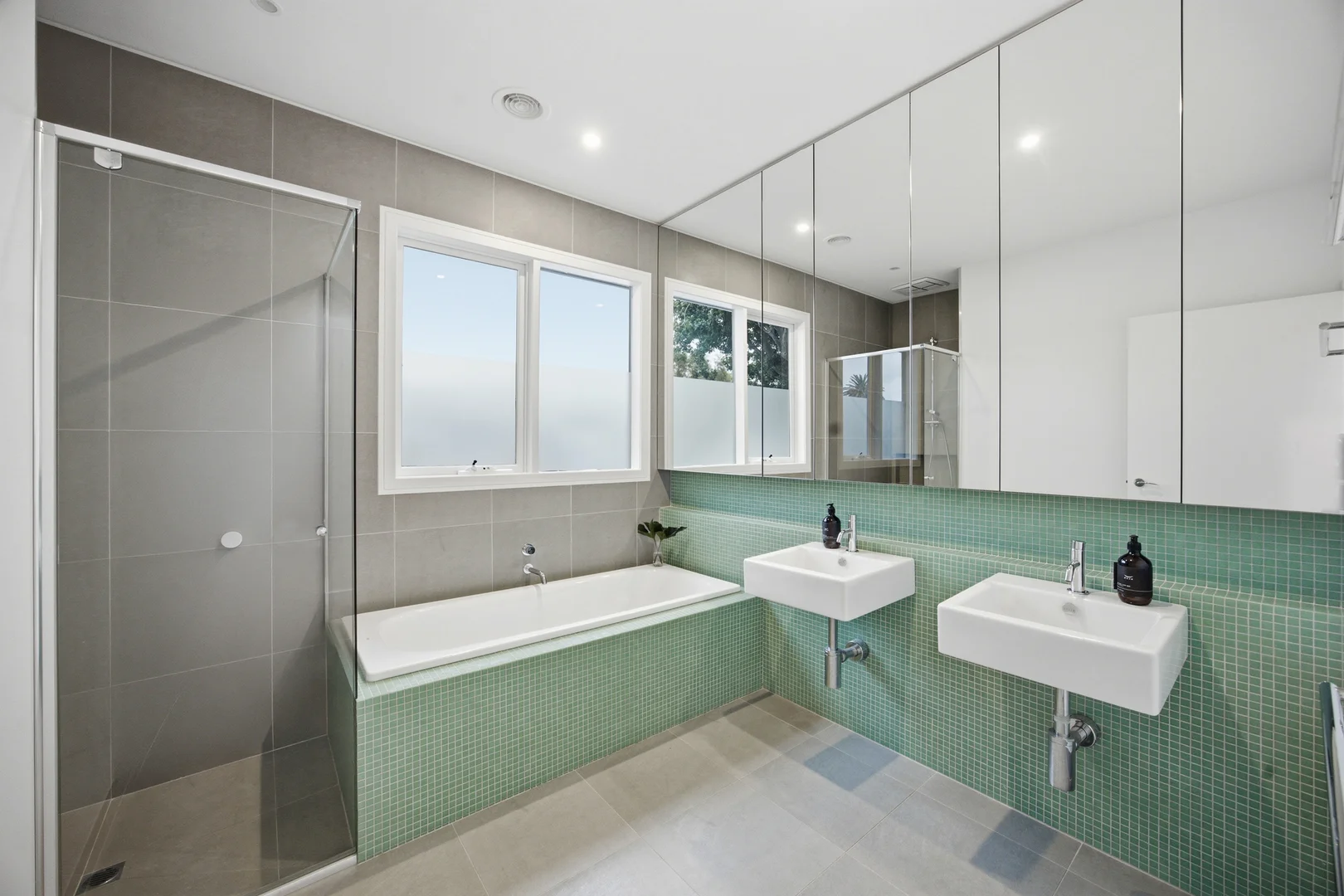 Additional image 13 of 18 Retreat Road, Hampton VIC 3188