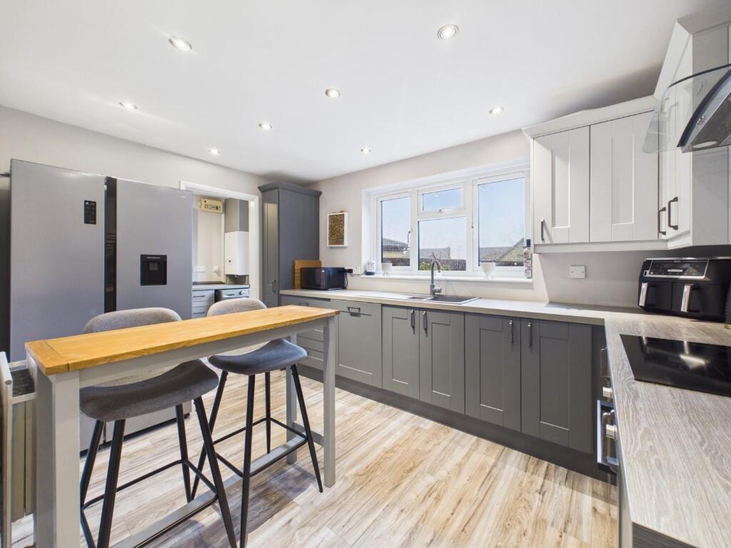 Additional image 10 of Wellington Road, Wilsden, Bradford