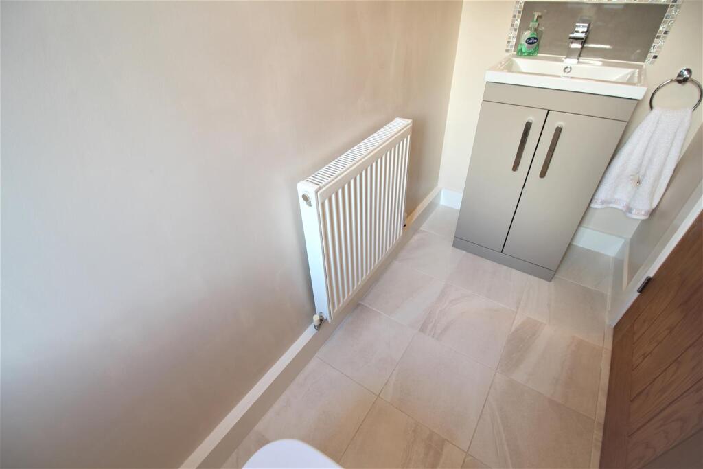Additional image 9 of Delf Hill Close, Low Moor, Bradford