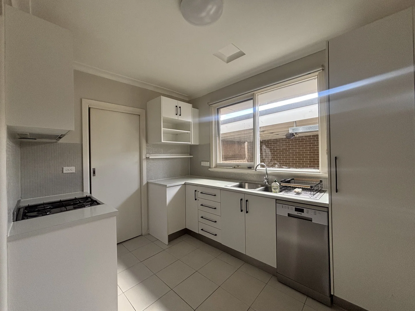 Additional image 2 of 1/4 Runcorn Crescent, Deer Park VIC 3023