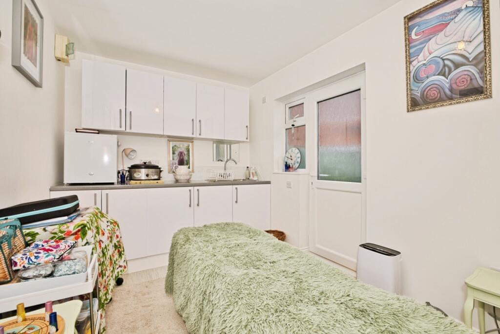 Additional image 17 of Sharpham Road, Glastonbury, Somerset, BA6