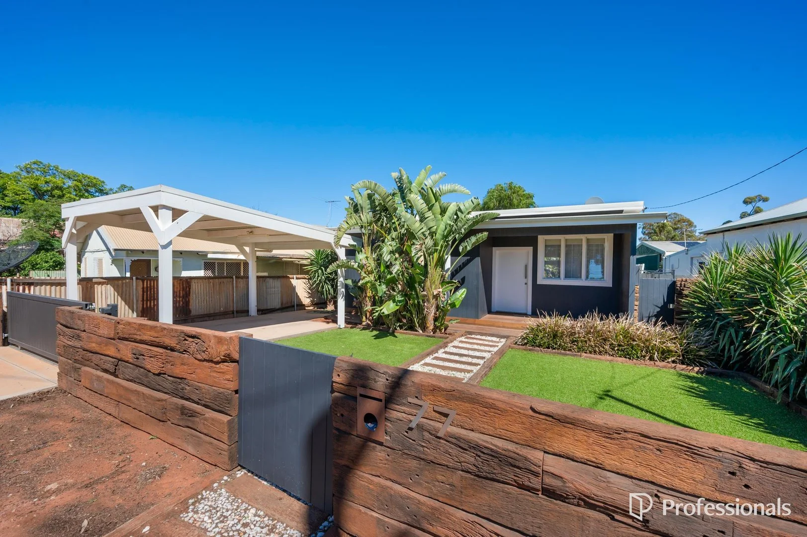 77 Ardagh Avenue, Kalgoorlie WA 6430