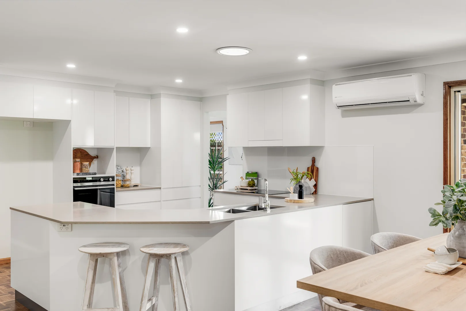 Additional image 9 of 1 Daisy Court, Middle Ridge QLD 4350