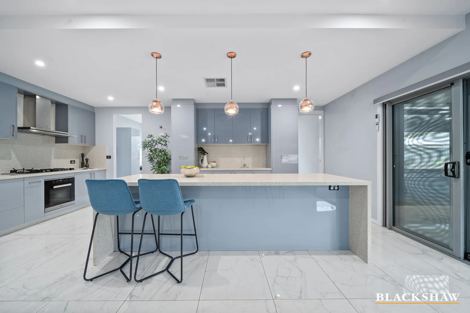14 Bailey Crescent, Googong NSW 2620 photo 4