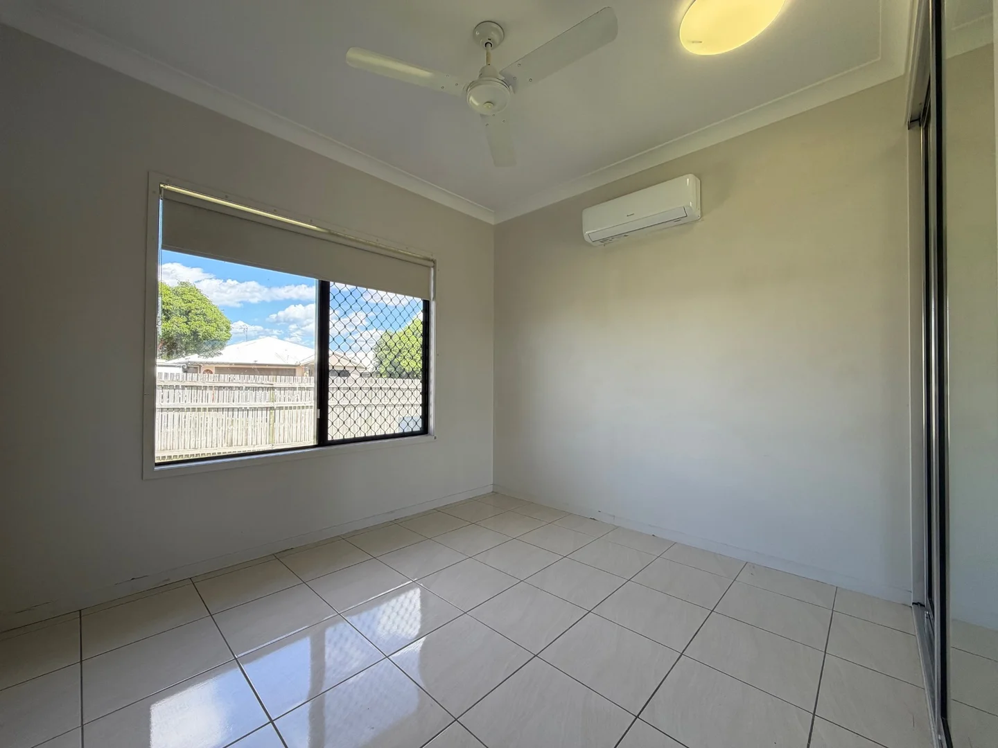 32 Franklin Drive, Mount Louisa QLD 4814 photo 5