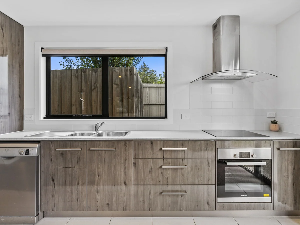 Additional image 8 of 2/9 Maranoa Road, Kingston TAS 7050