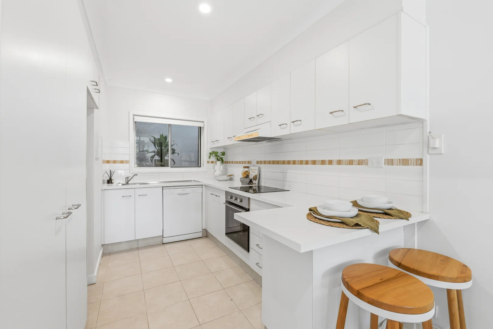 Additional image 9 of 2/133 Ocean View Drive, Wamberal NSW 2260