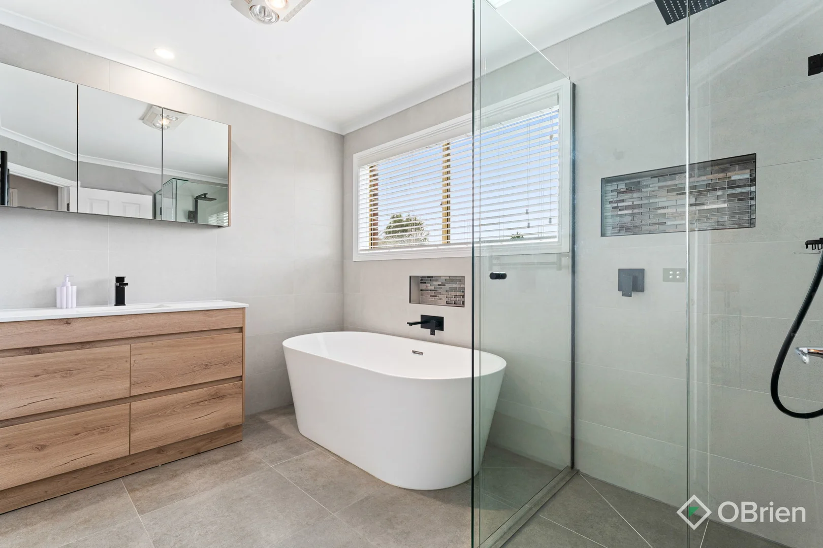 Additional image 12 of 5 Montpelier Drive, Berwick VIC 3806