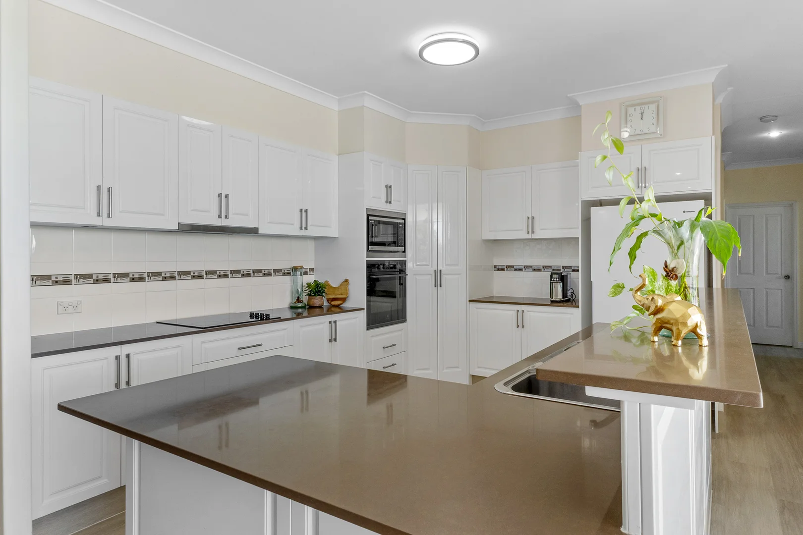 Additional image 9 of 137-139 cove Boulevard, River Heads QLD 4655