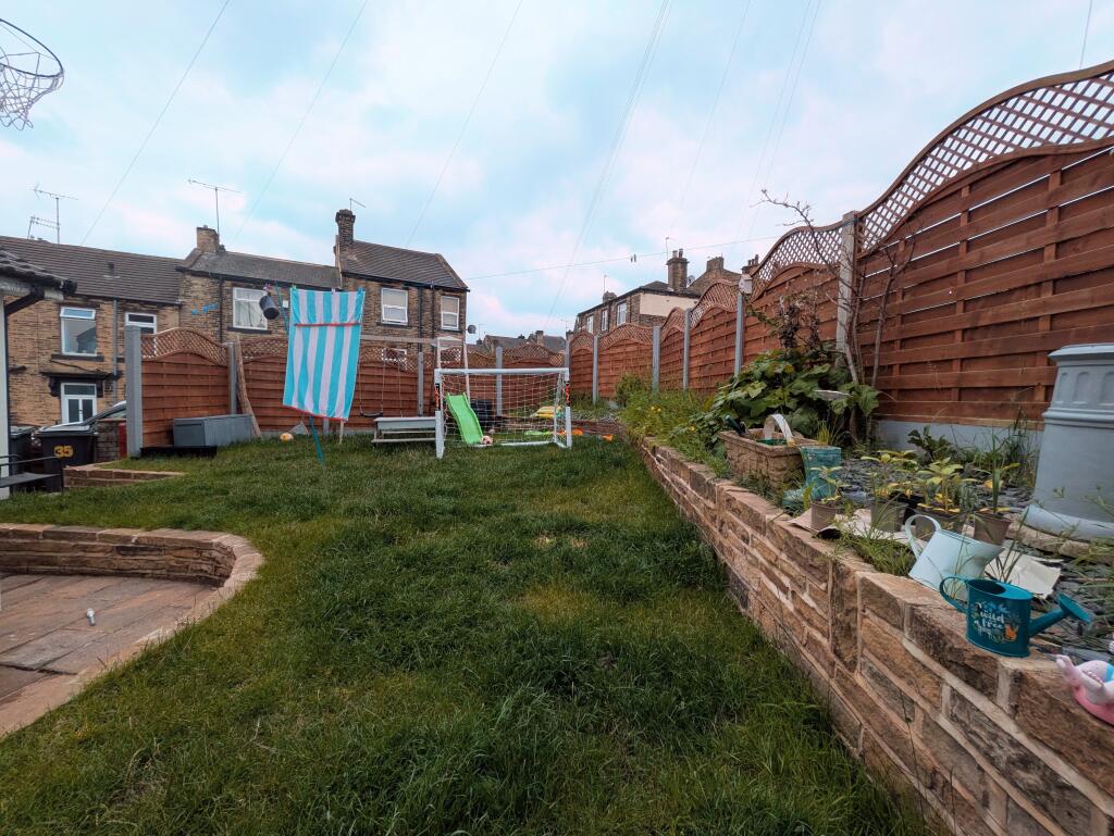 Additional image 19 of Greenside, Bradford, BD12