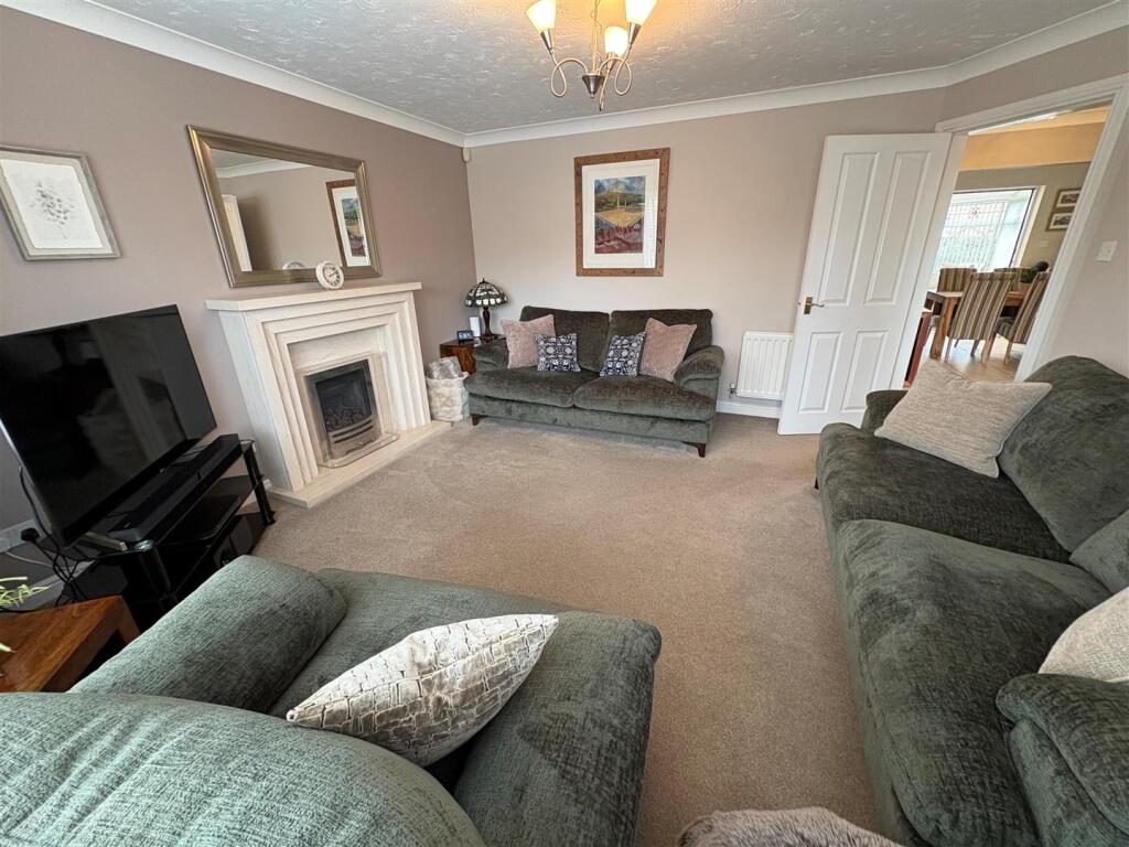 Additional image 5 of Bradshaw View, Queensbury, Bradford