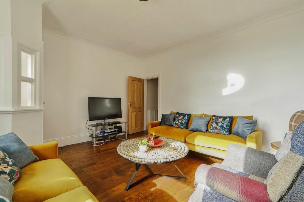 Additional image 9 of Laythorpe Terrace, East Morton, Keighley