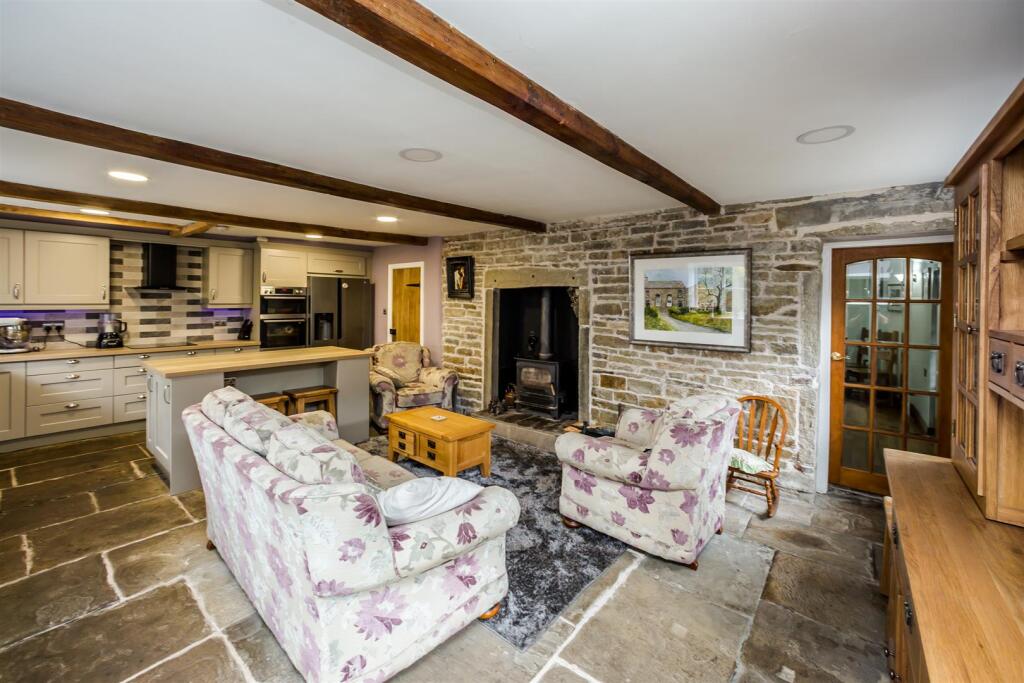 Additional image 3 of The Sisters House, Chapel Fold, Lower Wyke