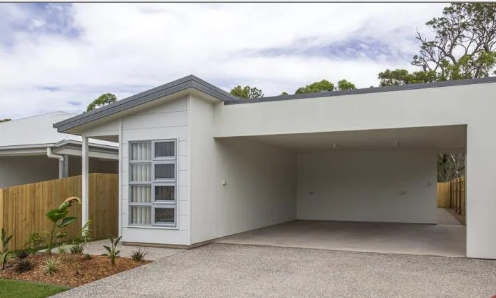 2/81 Jones St, Rothwell QLD 4022