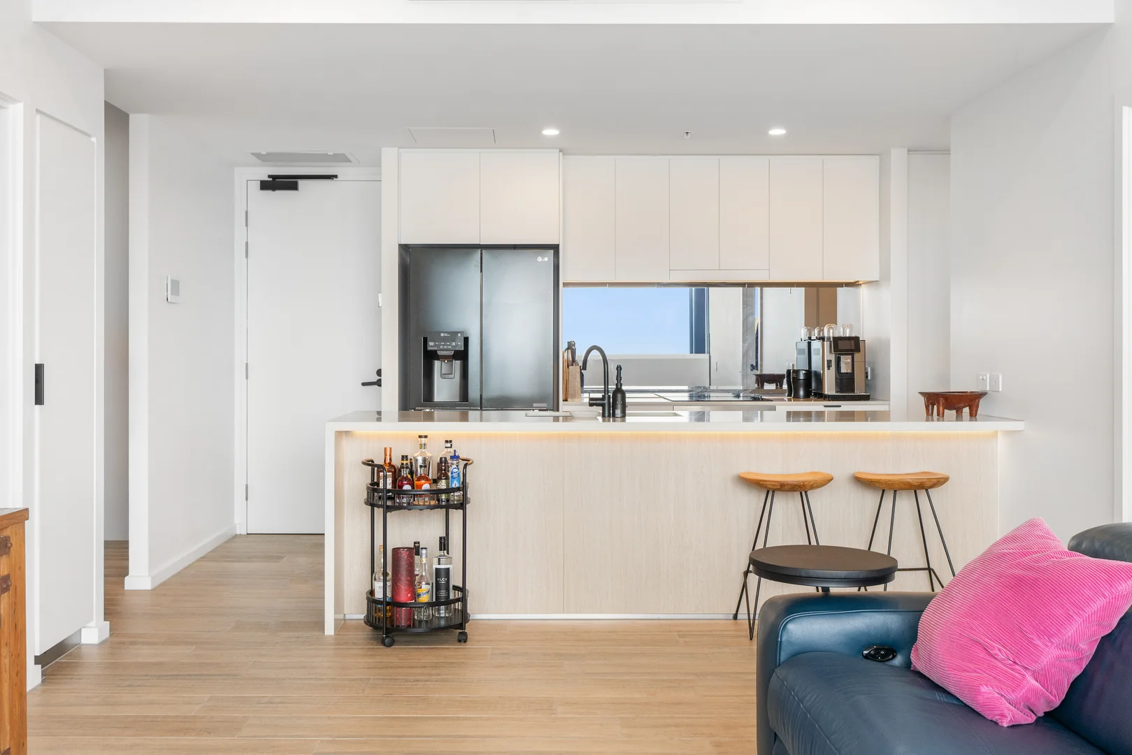 Additional image 4 of 901/2 Mawarra Street, Palm Beach QLD 4221