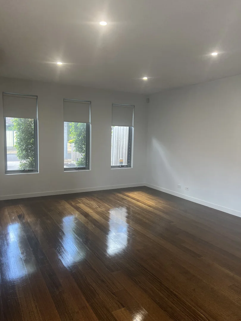 Additional image 3 of 2/24 Epsom Avenue, Epping VIC 3076