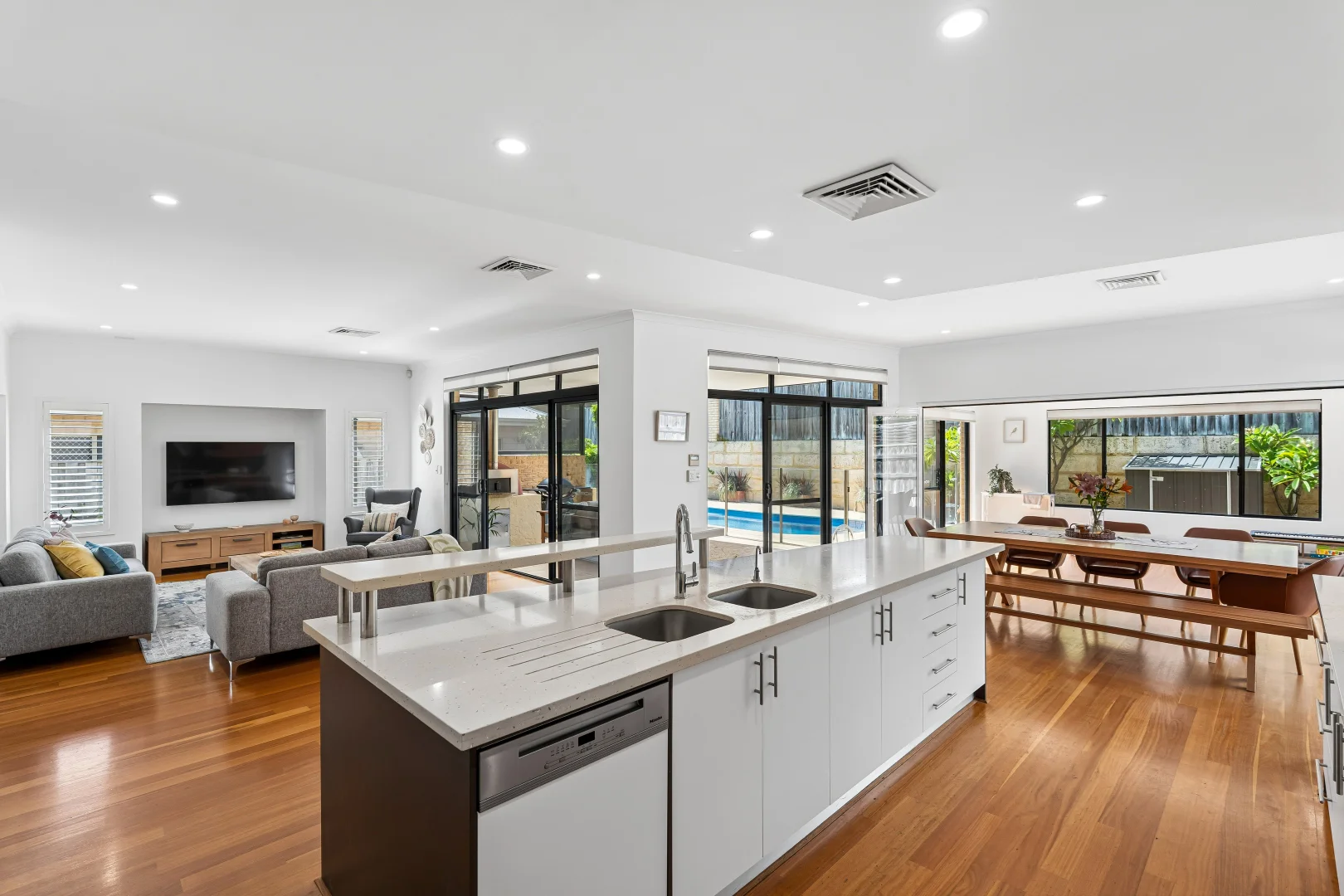 Additional image 11 of 79 Broadbeach Boulevard, Hillarys WA 6025