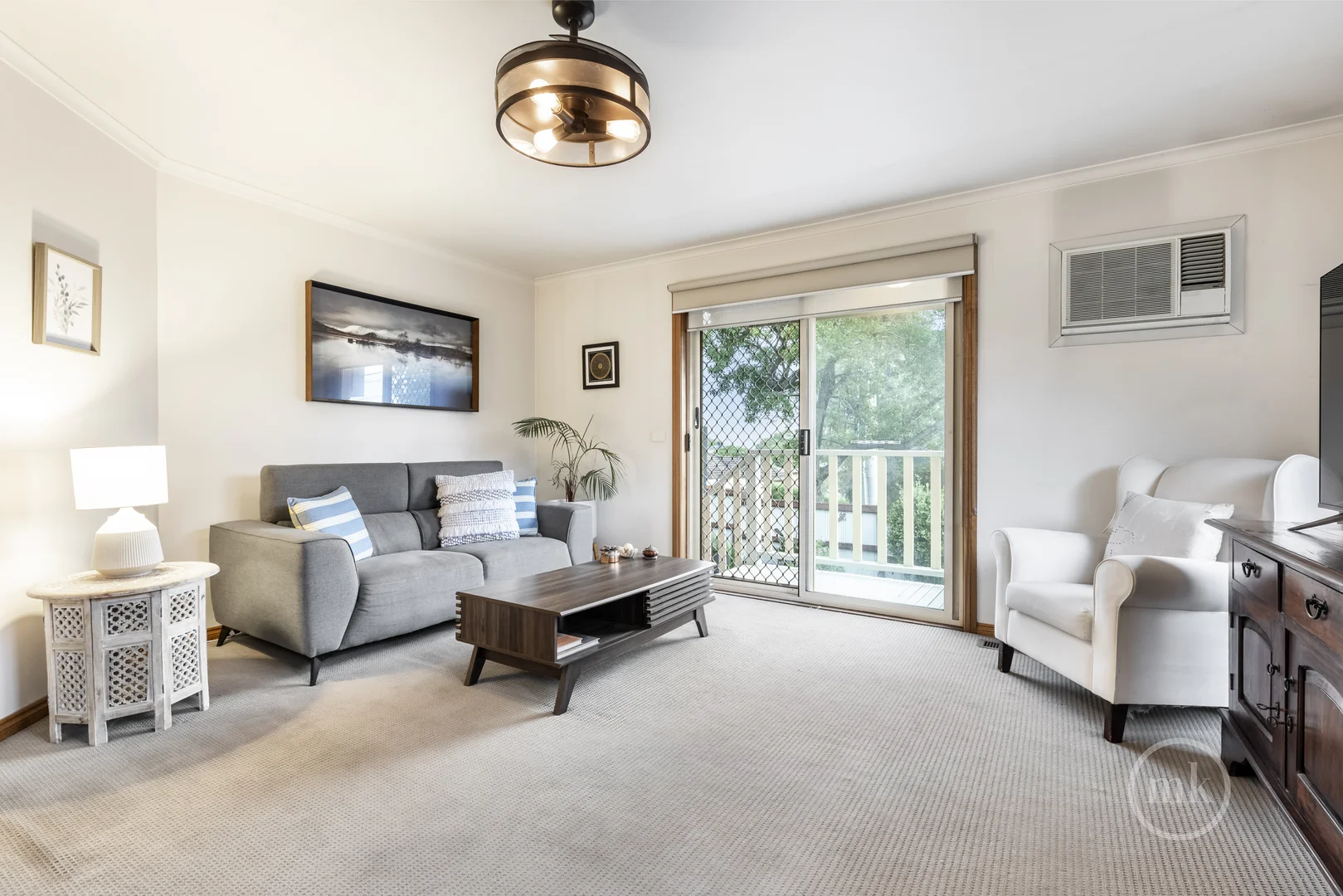 Additional image 2 of 1/11 Graeme Avenue, Montmorency VIC 3094
