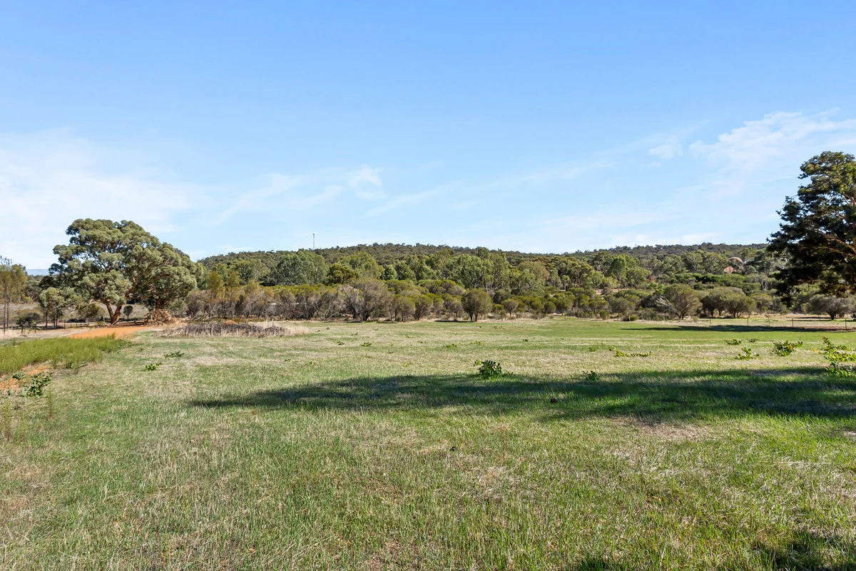 Additional image 8 of 26 Eucalypt Bend, Wundowie WA 6560